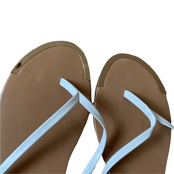 new charlotte russe flip flops size 8 - Picture 2 of 4